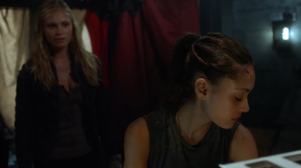 The 100 His Sisters Keeper Season One Episode Six-275
