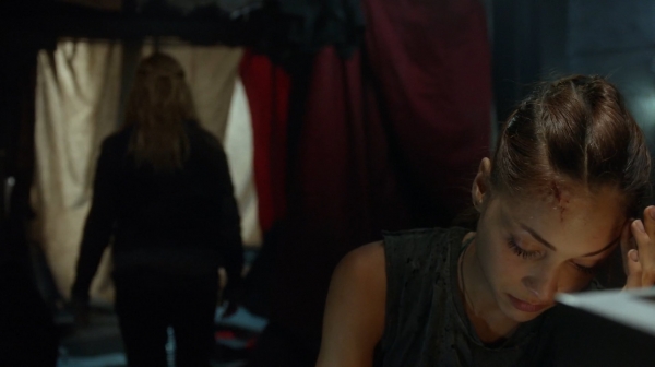 The 100 His Sisters Keeper Season One Episode Six-234
