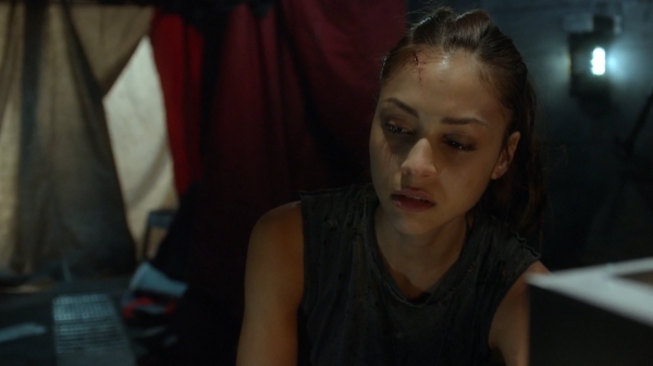 The 100 His Sisters Keeper Season One Episode Six-224
