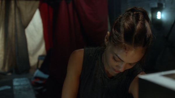 The 100 His Sisters Keeper Season One Episode Six-221
