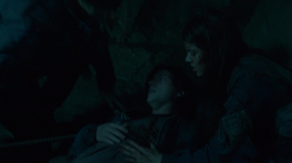 The 100 His Sisters Keeper Season One Episode Six-82
