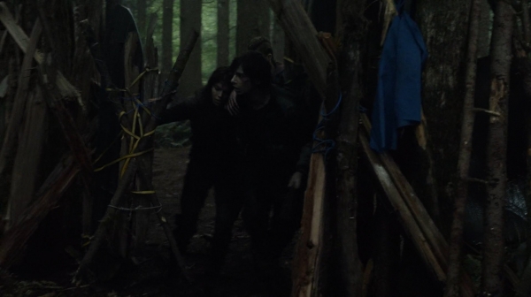 The 100 His Sisters Keeper Season One Episode Six-79
