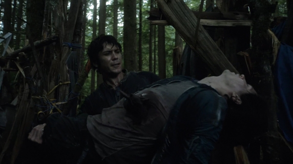 The 100 His Sisters Keeper Season One Episode Six-76
