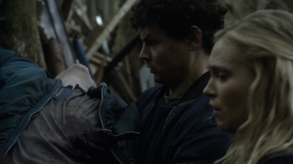 The 100 His Sisters Keeper Season One Episode Six-74
