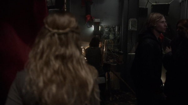 The 100 Season One Episode Seven Contents Under Pressure-1455
