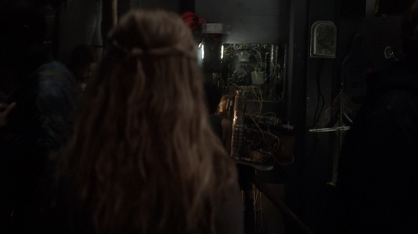 The 100 Season One Episode Seven Contents Under Pressure-1454
