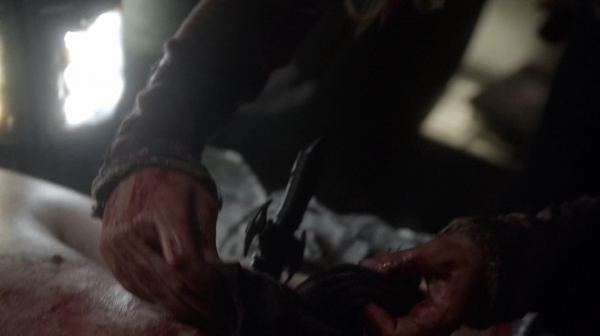 The 100 Season One Episode Seven Contents Under Pressure-1442
