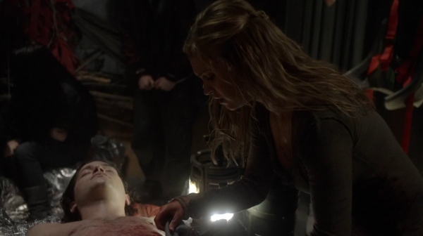 The 100 Season One Episode Seven Contents Under Pressure-1438

