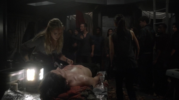 The 100 Season One Episode Seven Contents Under Pressure-1206
