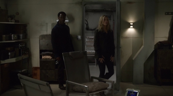 The 100 Season One Episode Seven Contents Under Pressure-1119
