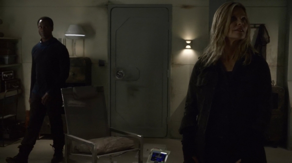 The 100 Season One Episode Seven Contents Under Pressure-1114
