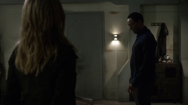 The 100 Season One Episode Seven Contents Under Pressure-1070
