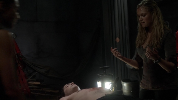 The 100 Season One Episode Seven Contents Under Pressure-1027
