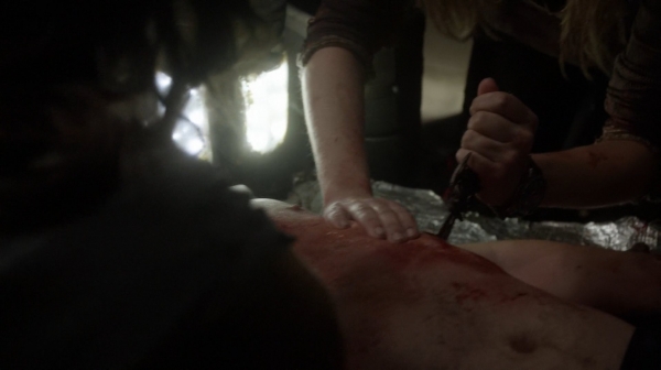 The 100 Season One Episode Seven Contents Under Pressure-1008
