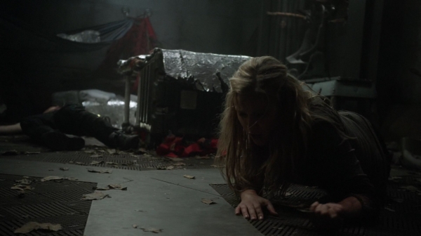 The 100 Season One Episode Seven Contents Under Pressure-996
