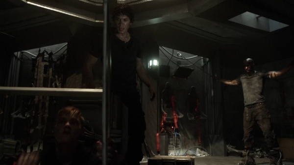 The 100 Season One Episode Seven Contents Under Pressure-977
