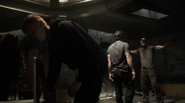 The 100 Season One Episode Seven Contents Under Pressure-973
