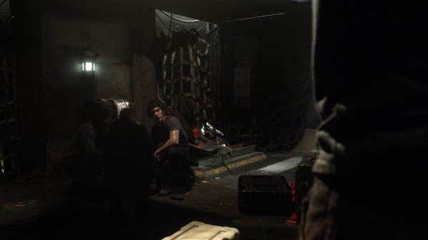 The 100 Season One Episode Seven Contents Under Pressure-961
