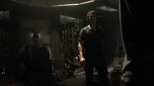 The 100 Season One Episode Seven Contents Under Pressure-936
