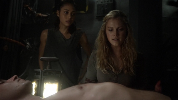 The 100 Season One Episode Seven Contents Under Pressure-926
