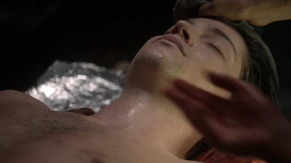 The 100 Season One Episode Seven Contents Under Pressure-915
