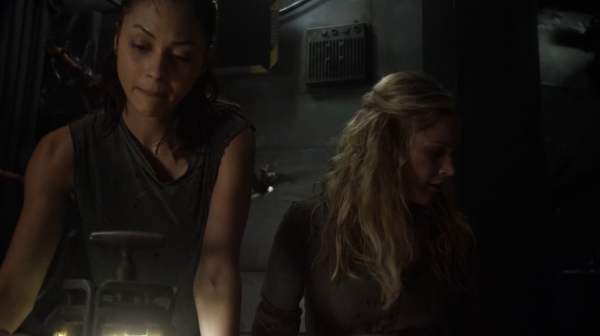 The 100 Season One Episode Seven Contents Under Pressure-904
