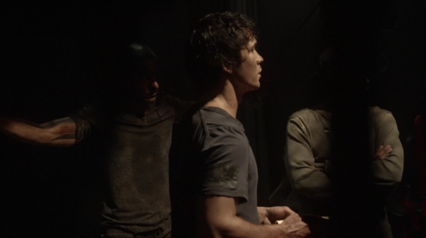 The 100 Season One Episode Seven Contents Under Pressure-887

