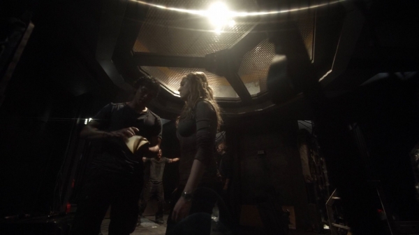 The 100 Season One Episode Seven Contents Under Pressure-860
