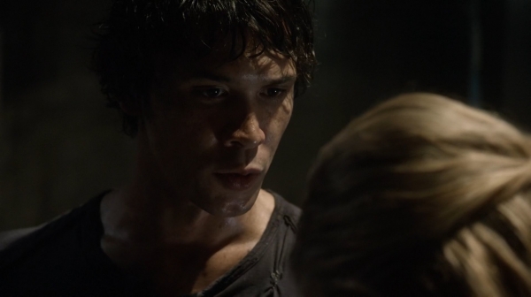 The 100 Season One Episode Seven Contents Under Pressure-855
