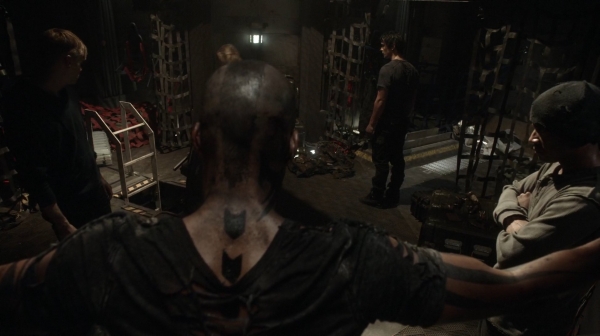 The 100 Season One Episode Seven Contents Under Pressure-845
