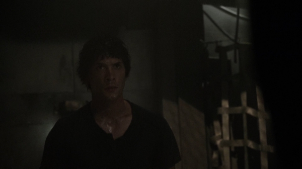 The 100 Season One Episode Seven Contents Under Pressure-838
