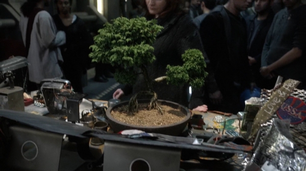 The 100 Season One Episode Seven Contents Under Pressure-821
