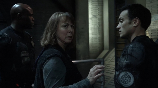 The 100 Season One Episode Seven Contents Under Pressure-761
