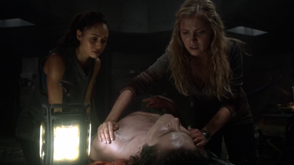 The 100 Season One Episode Seven Contents Under Pressure-717
