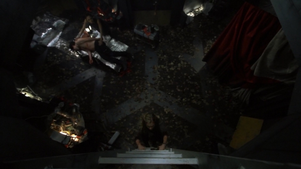The 100 Season One Episode Seven Contents Under Pressure-696
