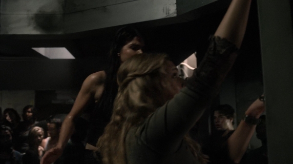 The 100 Season One Episode Seven Contents Under Pressure-692
