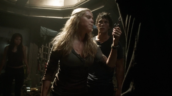 The 100 Season One Episode Seven Contents Under Pressure-678
