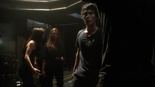 The 100 Season One Episode Seven Contents Under Pressure-640
