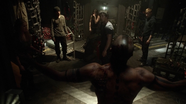 The 100 Season One Episode Seven Contents Under Pressure-614
