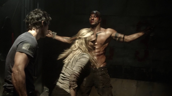 The 100 Season One Episode Seven Contents Under Pressure-594
