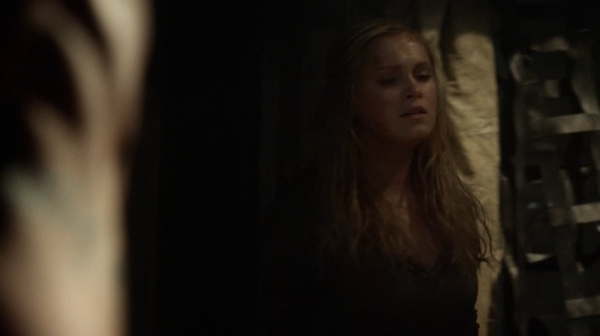 The 100 Season One Episode Seven Contents Under Pressure-592
