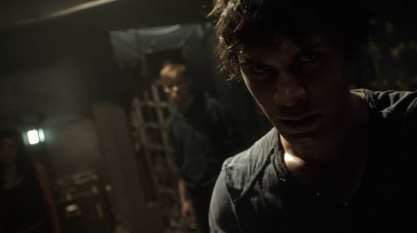 The 100 Season One Episode Seven Contents Under Pressure-436

