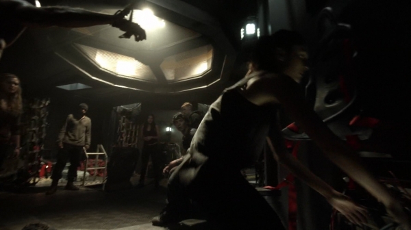 The 100 Season One Episode Seven Contents Under Pressure-417
