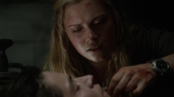 The 100 Season One Episode Seven Contents Under Pressure-363
