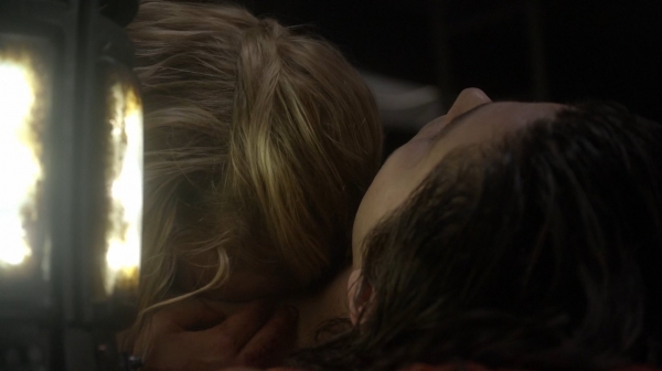 The 100 Season One Episode Seven Contents Under Pressure-341

