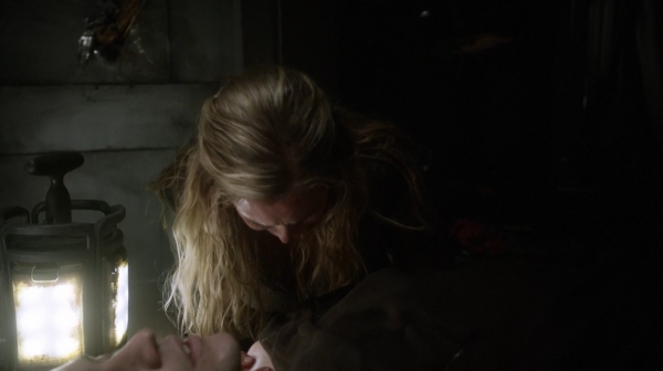 The 100 Season One Episode Seven Contents Under Pressure-336
