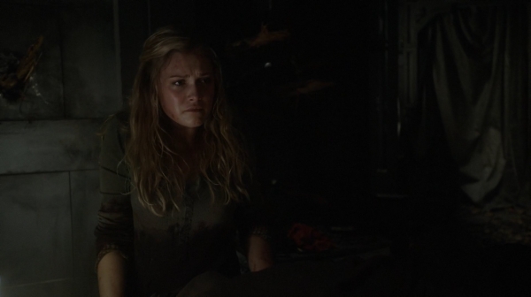 The 100 Season One Episode Seven Contents Under Pressure-328
