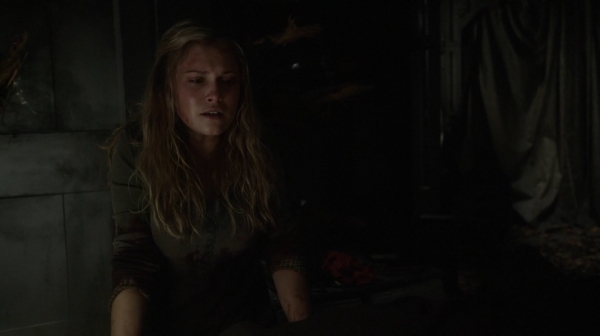 The 100 Season One Episode Seven Contents Under Pressure-324
