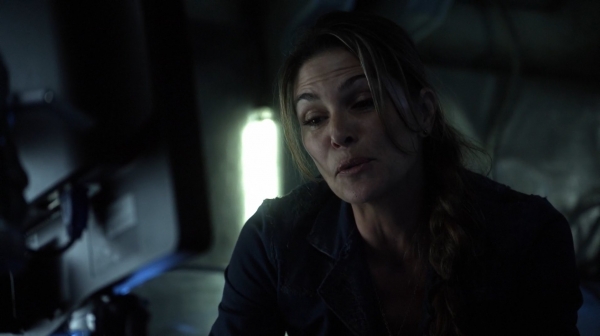 The 100 Season One Episode Seven Contents Under Pressure-320
