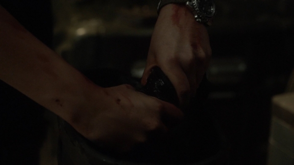 The 100 Season One Episode Seven Contents Under Pressure-219

